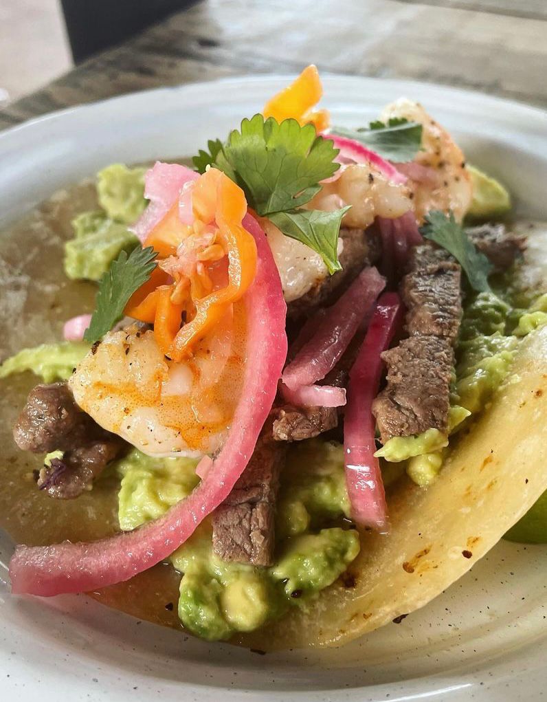 Taco mar y tierra